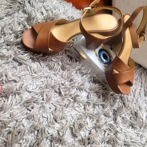 Michael Kors Platform Heels S8.5 !